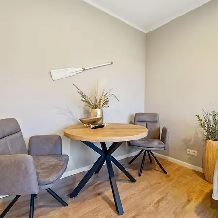 Ankerplatz - Einzigartiger Blick In Den Yachthafen * Bad Zwischenahn